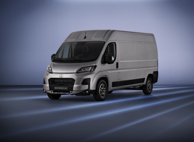 PROACE MAX ext-01