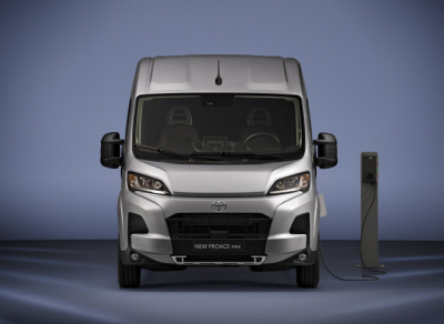 PROACE MAX ext-01