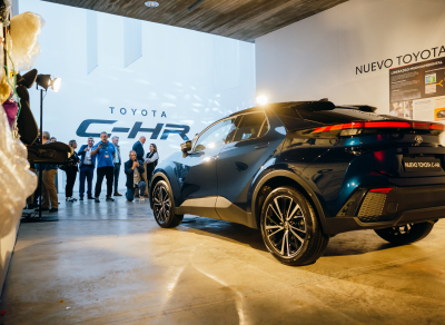 lanzamiento c-hr 3