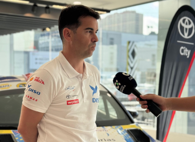 Toyota Canarias reúne a los fans del rally en las instalaciones de Toyota City en un encuentro con Enrique Cruz, Yeray Mujica y el GR Yaris Rally2 del equipo Copi Sport Rally Team.