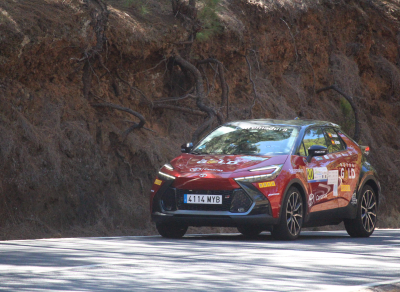 Los bicampeones extremeños terminan en lo más alto del podio en Canarias