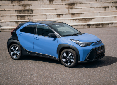 Toyota Canarias acerca la tecnología del hidrógeno y el Toyota Mirai al IES Ana Luisa Benítez