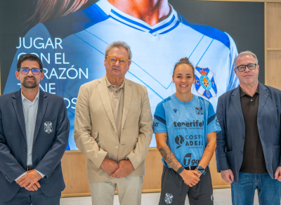 Toyota Canarias da la bienvenida a Henar Muiña y refuerza su compromiso con el Costa Adeje Tenerife Egatesa