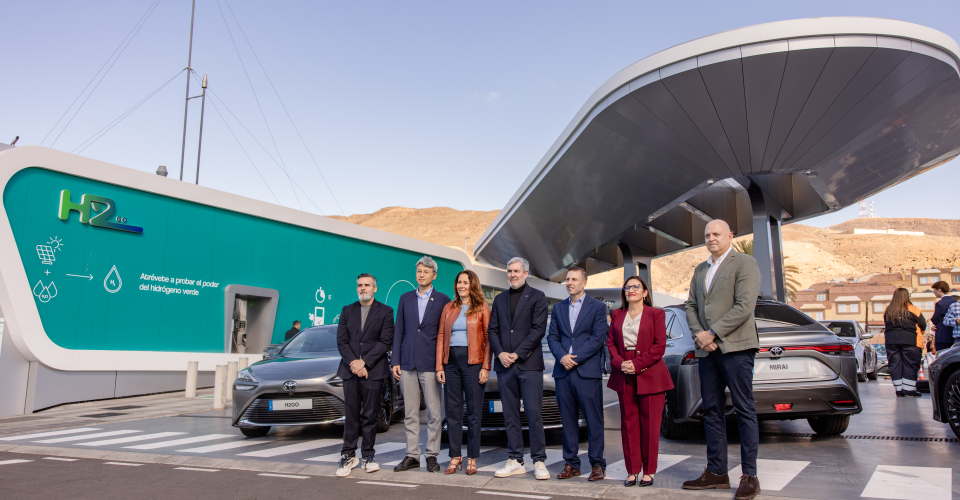 Entrega de 30 Toyota Mirai de hidrógeno a H2GO Rent