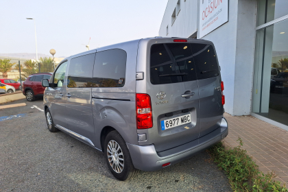 Proace Verso