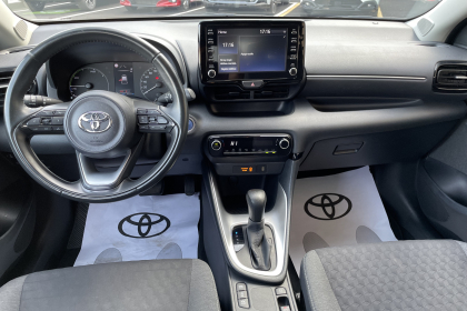 Yaris