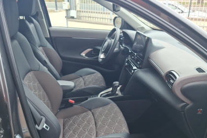 Yaris cross VO