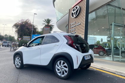 Aygo X Cross 0461MZZ