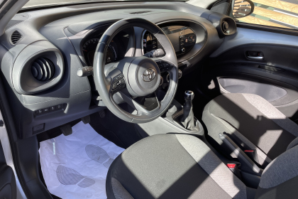 aygo x cross vo