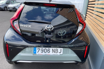 Aygo X Cross VO