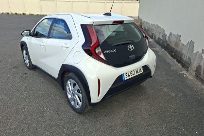 3460MJK Aygo X Cross