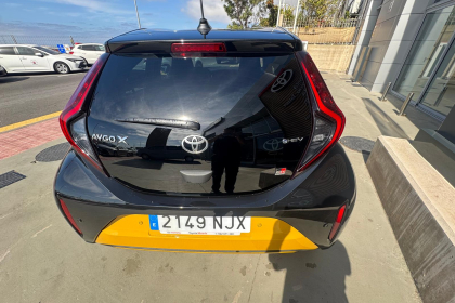 Aygo X Cross